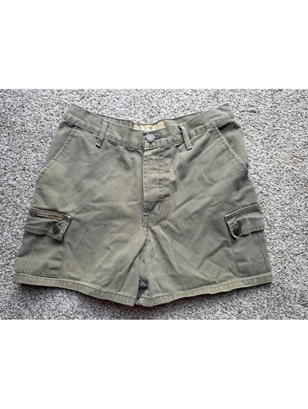 Vintage Y2K l.e.i. olive green button fly shorts